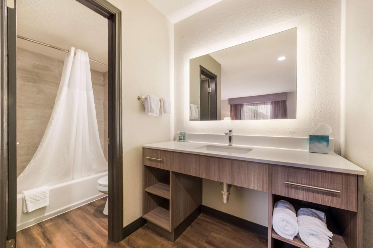 Best Western Fishkill Inn&Suites Exterior foto