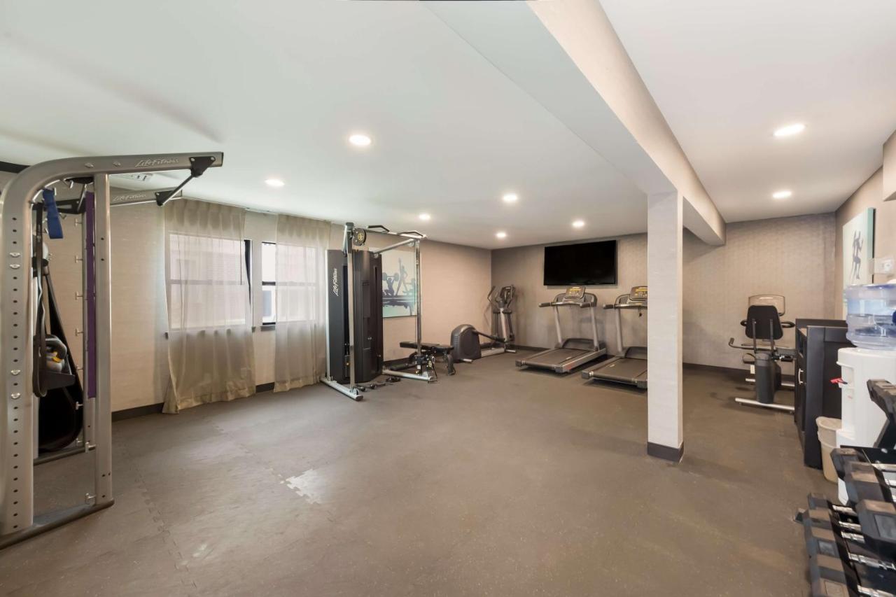 Best Western Fishkill Inn&Suites Exterior foto